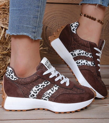 Zapatillas cómodas con plataforma ergonómica